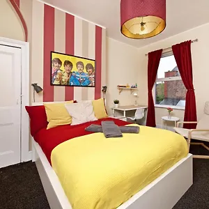  Apartment - The Beatles Theme House - Penny Lane Dd1