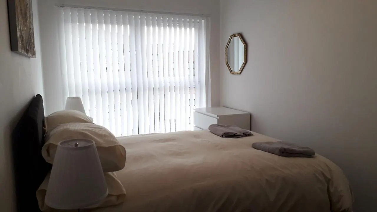 Lynn'S Liverpool Apartment 0*,  United Kingdom